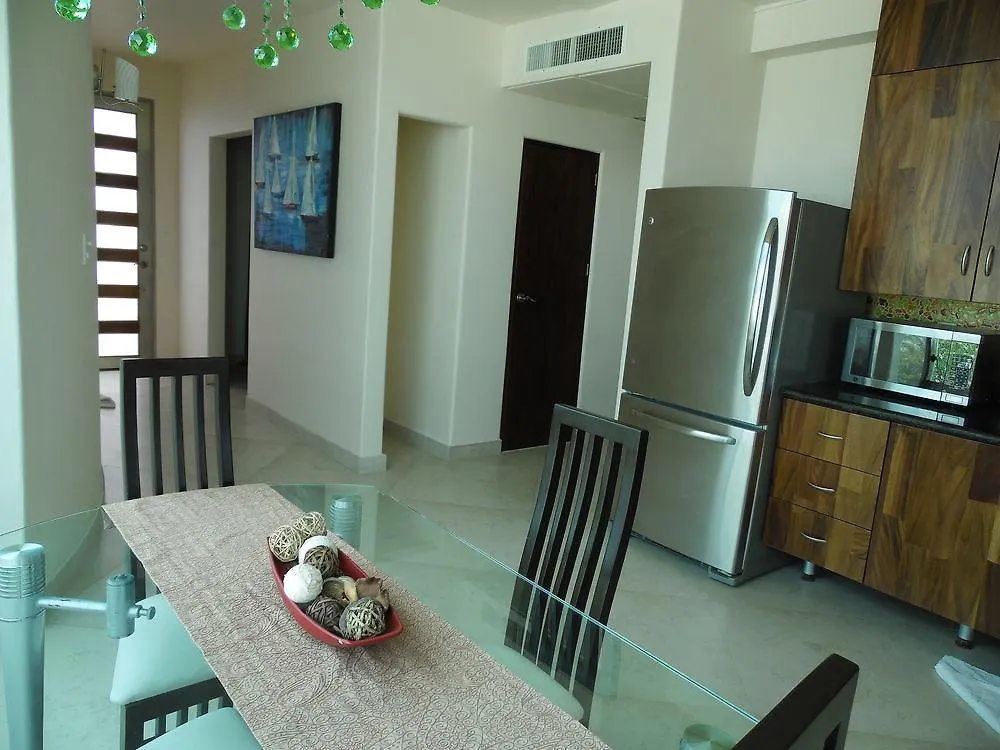 Mimosa Tree Condos Playa del Carmen Aparthotel
