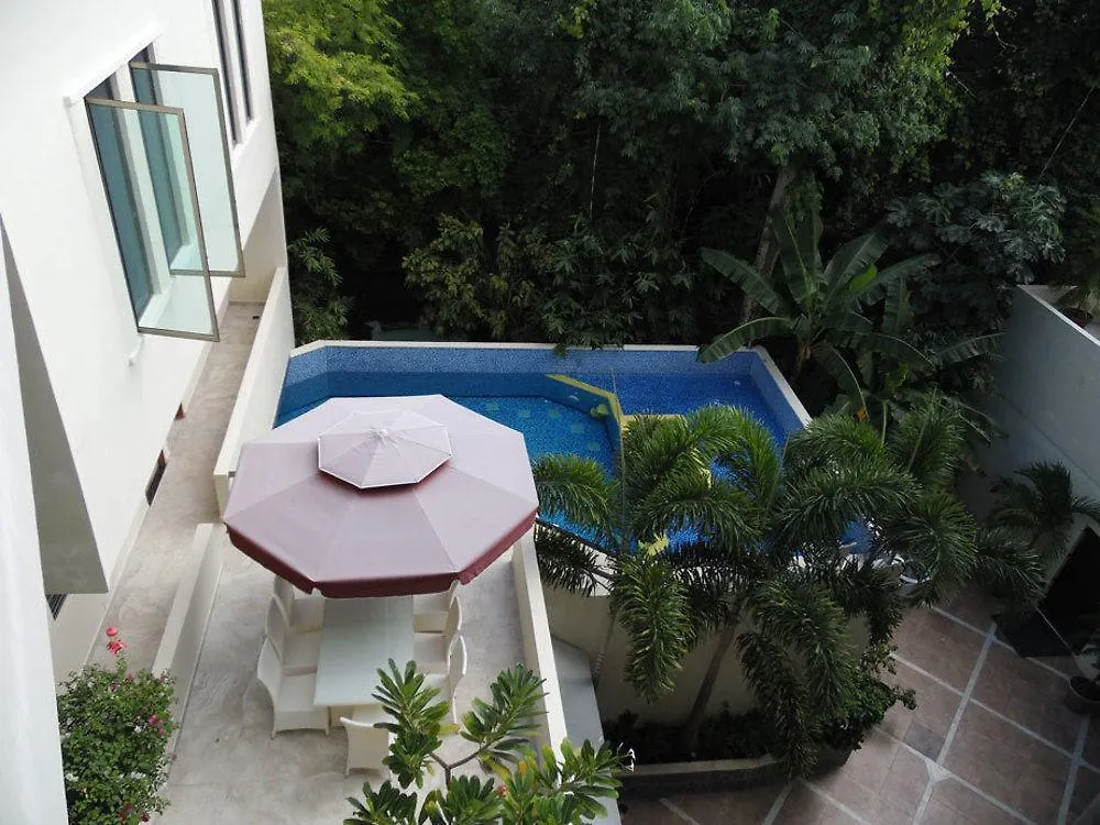 Mimosa Tree Condos Playa del Carmen Aparthotel